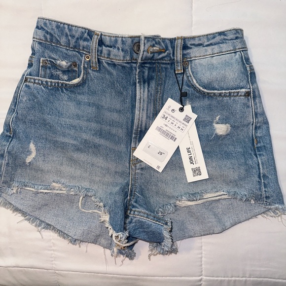 Brand New Zara Shorts - Picture 3 of 4